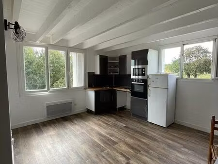 a louer: appartement t2 duplex à vertou, 48m² surface au sol. 595 euros charges comprises