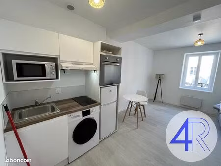 studio 1 pièce 24 m²