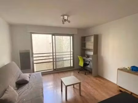 studio 1 pièce 24 m²
