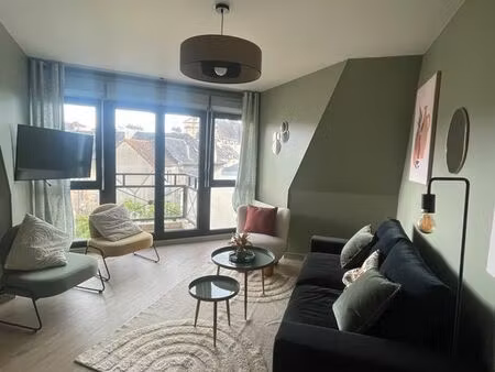 t2 meublé 47m2 hyper centre caen - disponible à partir du 17 juin