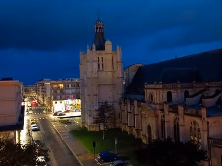f4 cathedrale notre-dame