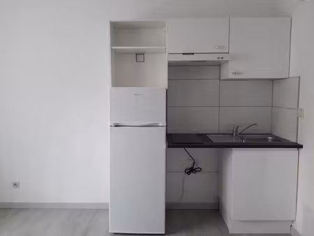 location appartement 1 pièce 22 m² à montpellier (34000)