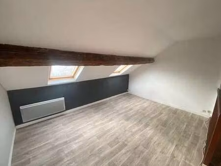 location appartement 2 pièces à cherbourg-en-cotentin (50100) : à louer 2 pièces / 40m² ch