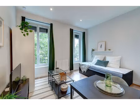 studio meuble