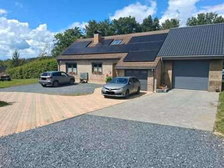 maison 4 façades et 3 ch. à arlon avec grand terrain