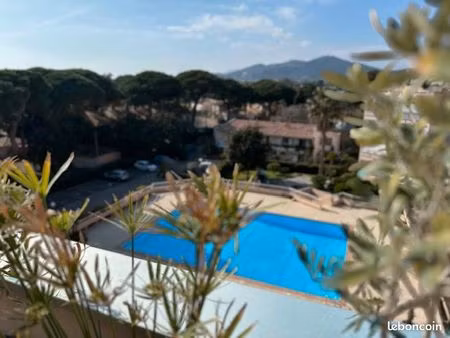 appartement t2 port de hyeres plage