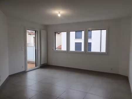location appartement 3 pièces 61 m² à toulouse (31400)