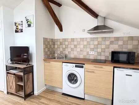 370cc joli studio refait à neuf meublé, rue général compère hyper centre, apl/caf