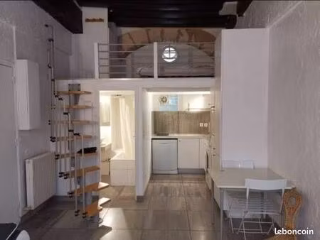 grand studio marais sévigné