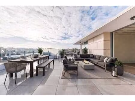 splendide penthouse neuf en plein centre de braine-l'alleud