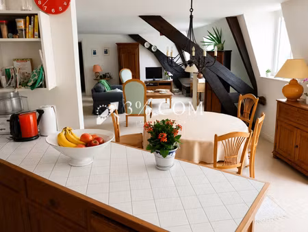 3%.com-lille centre, appartement 121,46 m²,3 chambres,2 places de parking