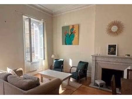 location appartement 2 pièces à bordeaux (33000) : à louer 2 pièces / 45m² bordeaux