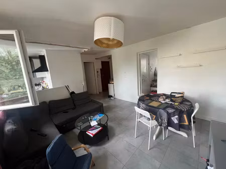 location appartement 4 pièces 65 m² à morsang-sur-orge (91390)