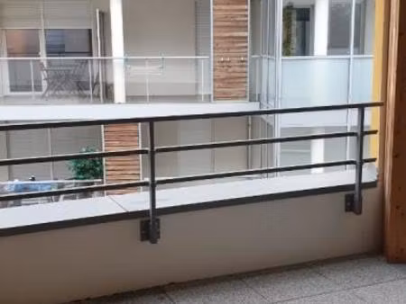 appartement t3 avec loggia et parking à strasbourg