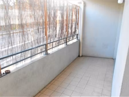 t3 avec terrasse et garage à tassin
