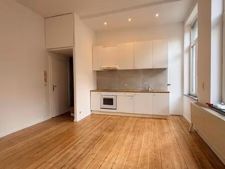 appartement à louer à rue haute-wez 179 grivegnée (vbe34891)