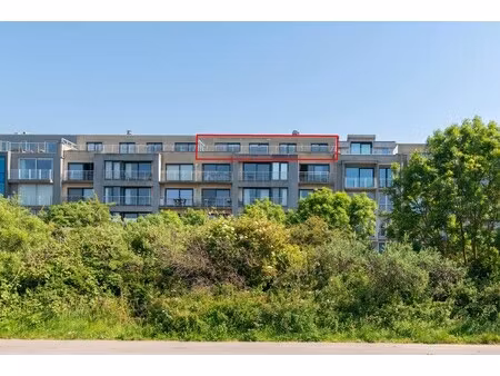 exclusief penthouse te bredene met duinen- en zeezicht