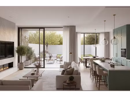 *intimiste 2pièces + terrasse, emplacement idéal