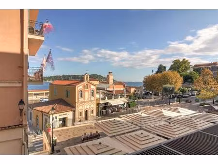 rare et atypique - villefranche - 3 pièces avec balcons et jolie vue