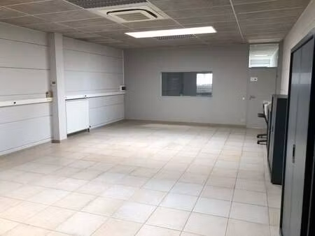 bien professionnel à louer à maldegem € 460 (lp864) - creas | zimmo