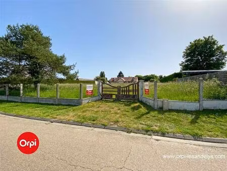 terrain constructible viabilisé à vendre