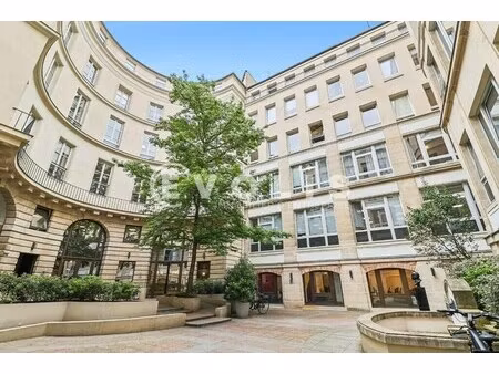location bureaux 231 m²
