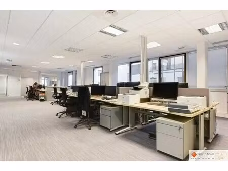 location bureau paris 75009 252m² à 1388m²