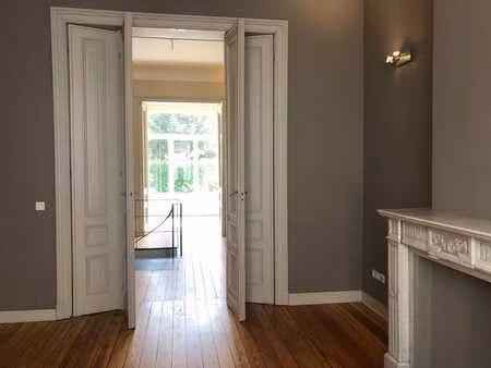 ravissant & lumineux duplex rénové 2 ch jardin et balcon -