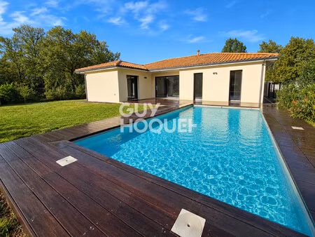 maison saint aubin de medoc 6 pièce(s) 123.81 m2