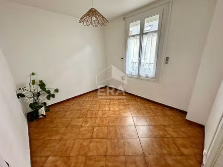 maison des années 1920 avec jardin, garage et dépendance ? quartier febvotte