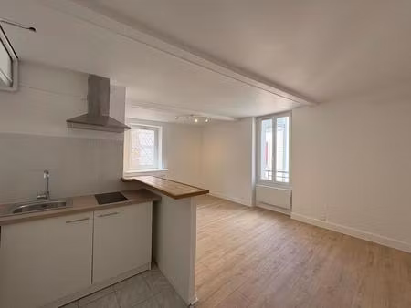 appartement à louer - centre-ville de corbeil-essonnes