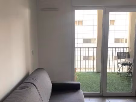 t1 terrasse (27m2) meublé - 13003 marseille