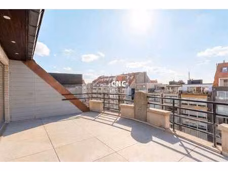 appartement triplex lumineux avec 4 chambres et terrasses