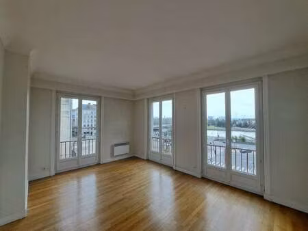 location appartement 3 pièces à nantes centre ville (44000) : à louer 3 pièces / 60m² nant