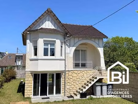 vente maison à ouistreham (14150) : à vendre / 63m² ouistreham