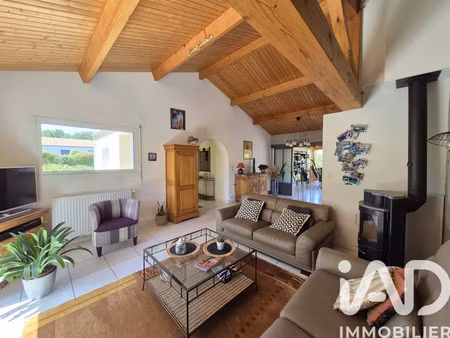 maison traditionnelle à mouilleron-le-captif (85000)