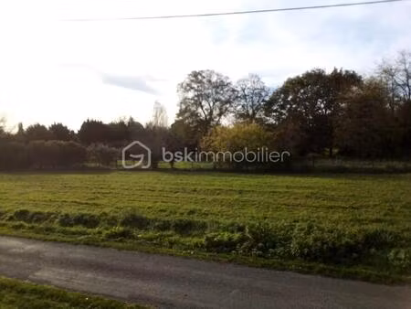 terrain de 1 229 m² à doulezon