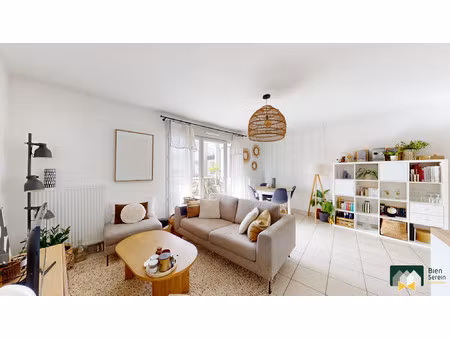 à louer : appartement t3 64,04m² avec balcon et stationnement