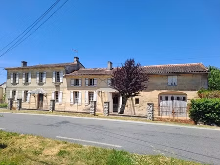 maison à vendre 9 pièces (33)