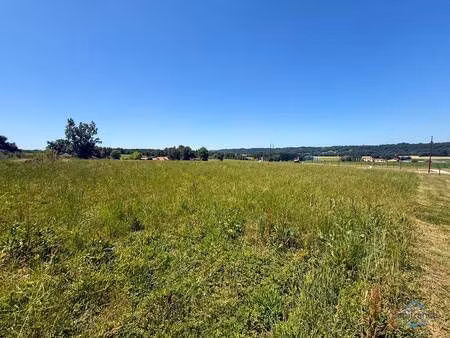 terrain constructible viabilisé à vendre