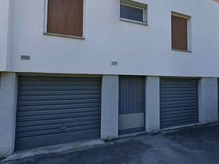 vente garage et parking à amélie-les-bains-palalda (66110) : à vendre / 16m² amélie-les-ba