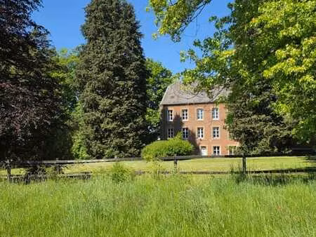 région habay - sur 3.5ha demeure de caractère