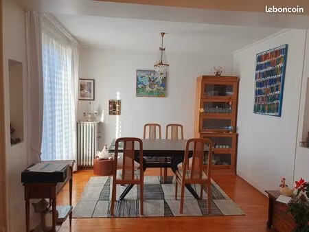 vends coquet pavillon de 100 m2 14170 mézidon canon