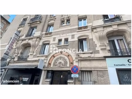 3 pièces lumineux et rénové - 3 minutes de la gare