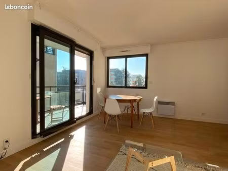 location meublée 3p / terrasse / parking