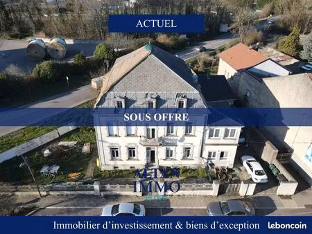 immeuble 23 pièces 565 m²