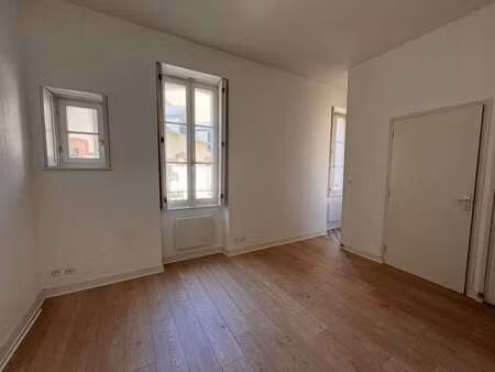 location appartement t1 à saint-malo (35400) : à louer t1 / 18m² saint-malo