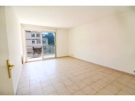 vente appartement 2 pièces 51 m² nice (06100)