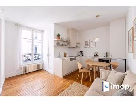 t2 abbesses