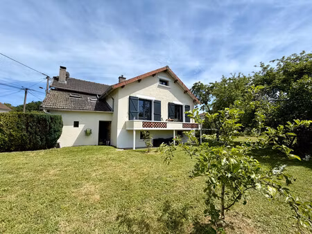 maison à vendre à rochechouart (87600) - haute-vienne